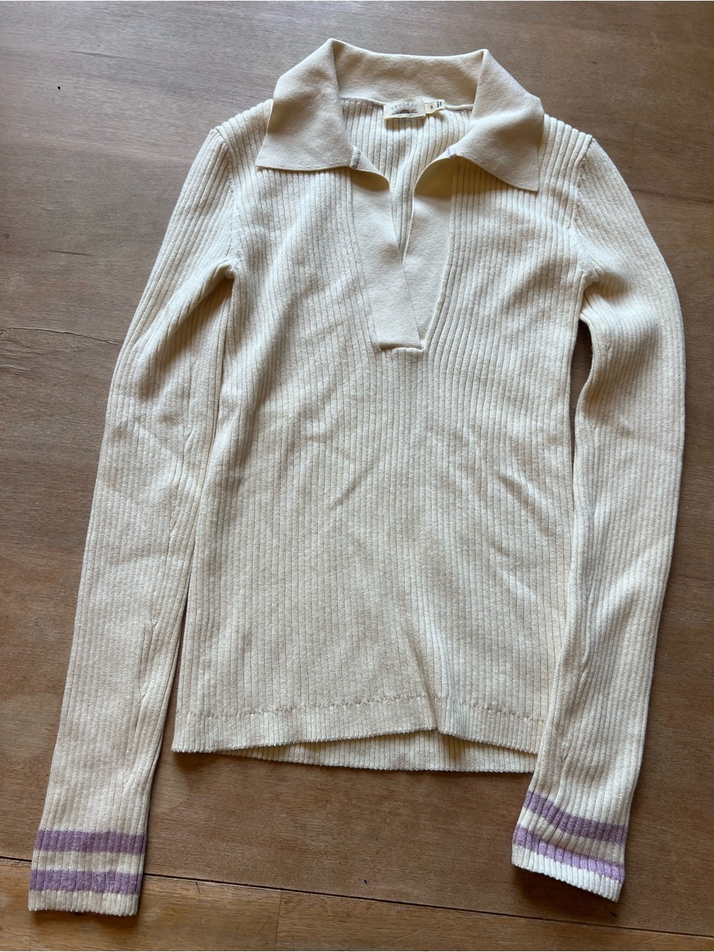 Faherty Cream Ribbed V‑Neck Polo Sweater with Lavender Stripe Cuffs
